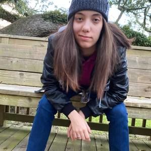 Meet your Posher, Hope